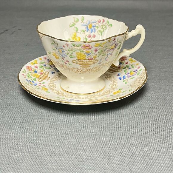 Vntg Hammersley Daffodil Pattern TeaCup Saucer Yellow Pink Blue Flower England - Picture 1 of 13